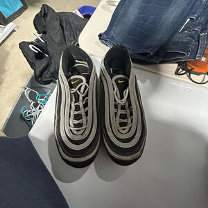 Nike Air Max 97 Icons Mens 8.5 Neon Green (DX4235-001) Sneakers Shoes Black